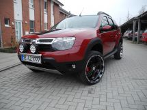 Dacia Duster Admirable - Tuning extrem de la LZparts !