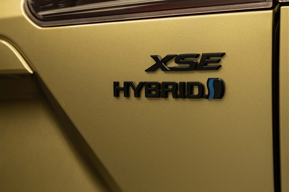 2023 Toyota Corolla Cross Hybrid XSE Acidic Blast