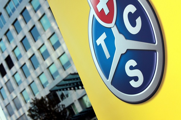 TCS Logo - Touring CLub Suisse