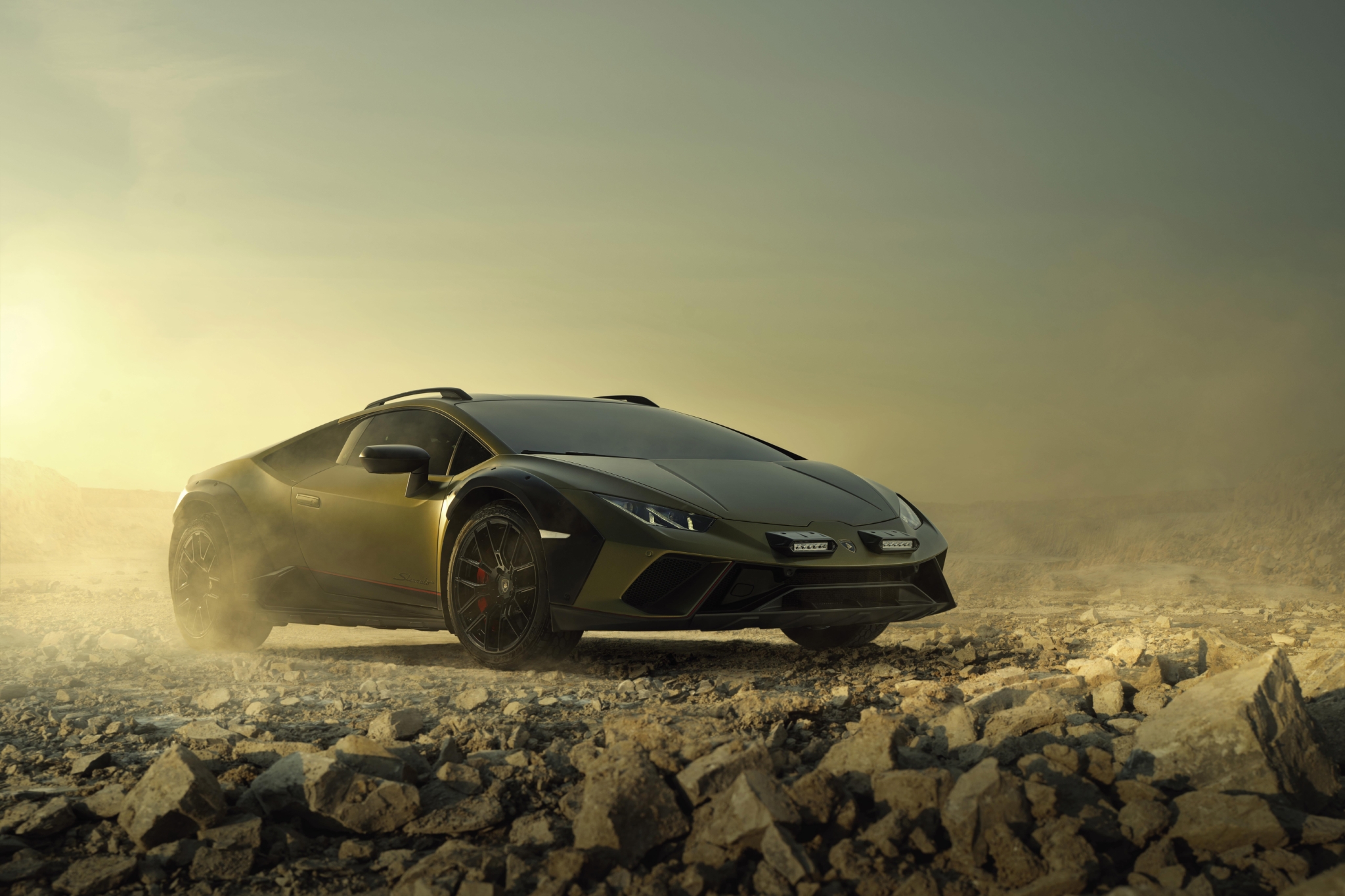 Lamborghini Huracán Sterrato va fi echipat cu anvelope Briodgestone A/T Run-Flat