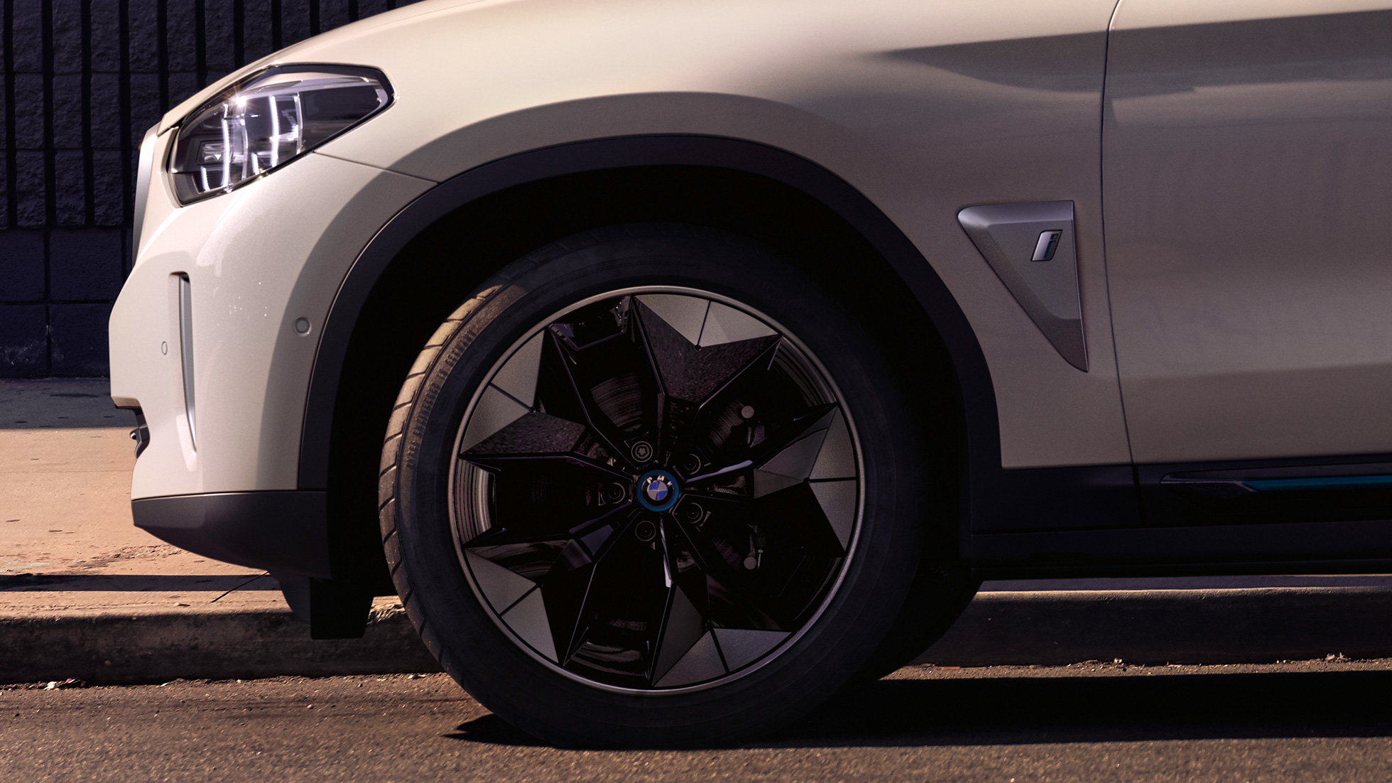 Noile modele ELECTRICE de la BMW - dotate cu Jante aerodinamice!